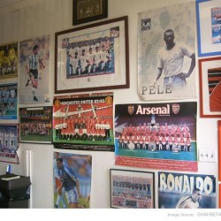 رستوران پرسپولیس، بلوار رسیدا. لس آنجلس، ۲۰۰۵