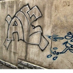 Walking in Tehran’s Amirabad - پرسه در امیرآباد (20)