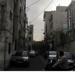 Walking in Tehran’s Amirabad - پرسه در امیرآباد (70)