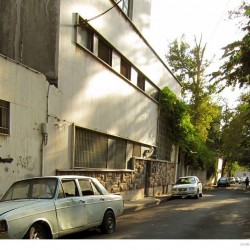 Basiri, Bagh-e-Bank Allley