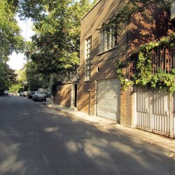 Basiri, Bagh-e-Bank Allley