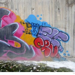 Graffiti on Tehran canal walls (28)