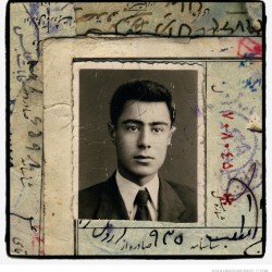 Iranian men, born in 1942 (98)