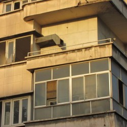 Intersection of Nosrat Street and Kargar Avenue