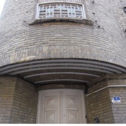 A House Near Ferdowsi Square (19)